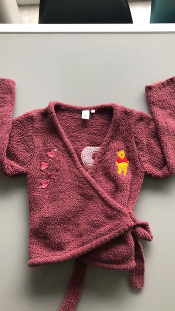 Gilet disney Winnie l’ourson🌺 taille 7 ans🌺 très bon état