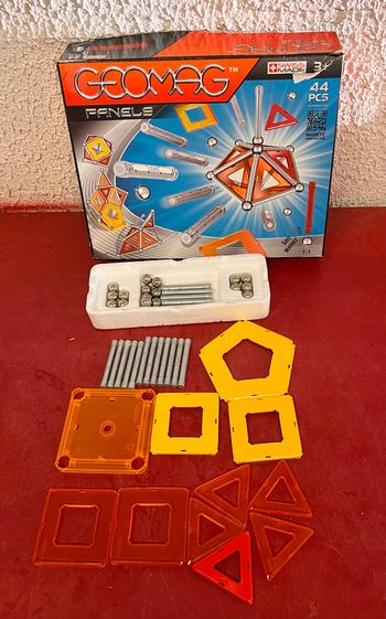 Geomag 44 pièces