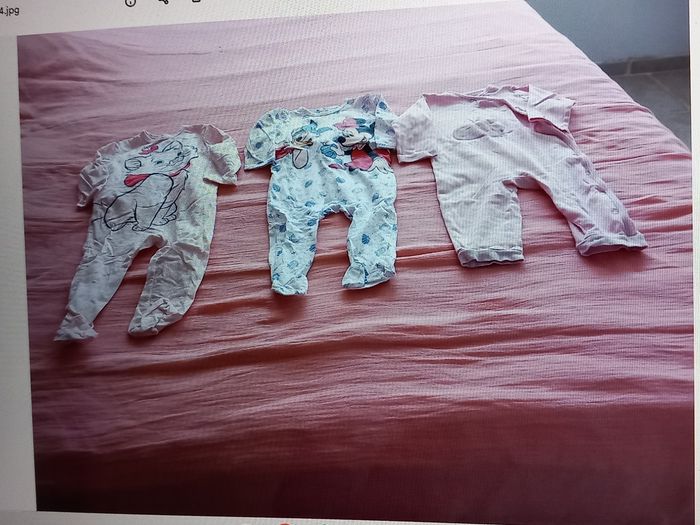 Lot de pyjamas
