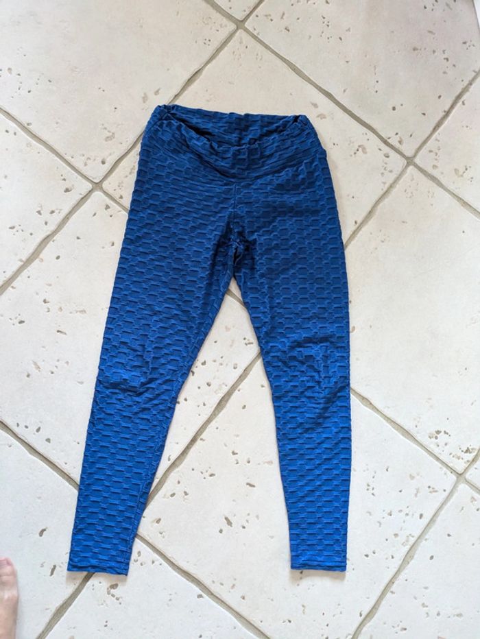 Magnifique legging bleu roi taille 40/42 motif nid d'abeille