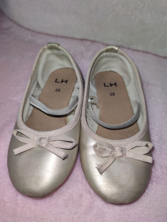 Ballerines dorées La Halle p.25 - photo numéro 7