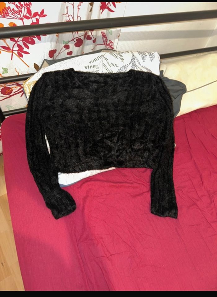 Pull court femme taille M/L💐