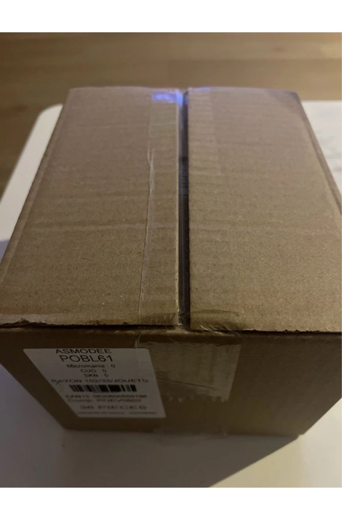 Case scellé 36 blisters plastique ev8