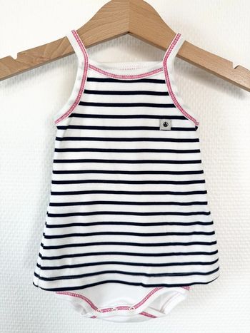 Robe body sans manche rayé Petit Bateau Taille 3 mois