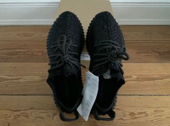 Adidas Yeezy Boost 350 V1 black pirate (2015)