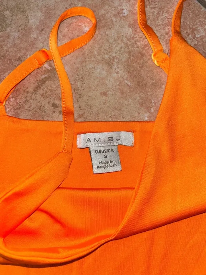 Petit top orange - photo numéro 2