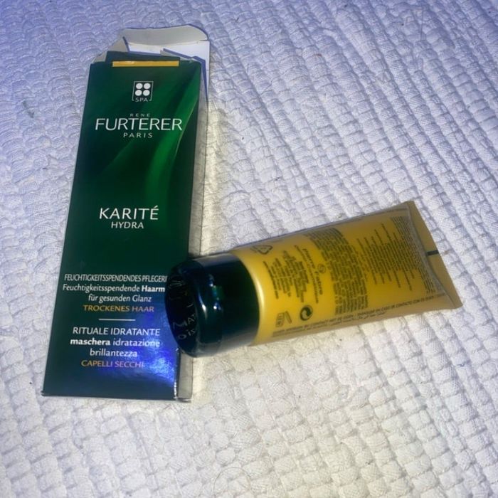 Masque hydratation au karite René FURTERER