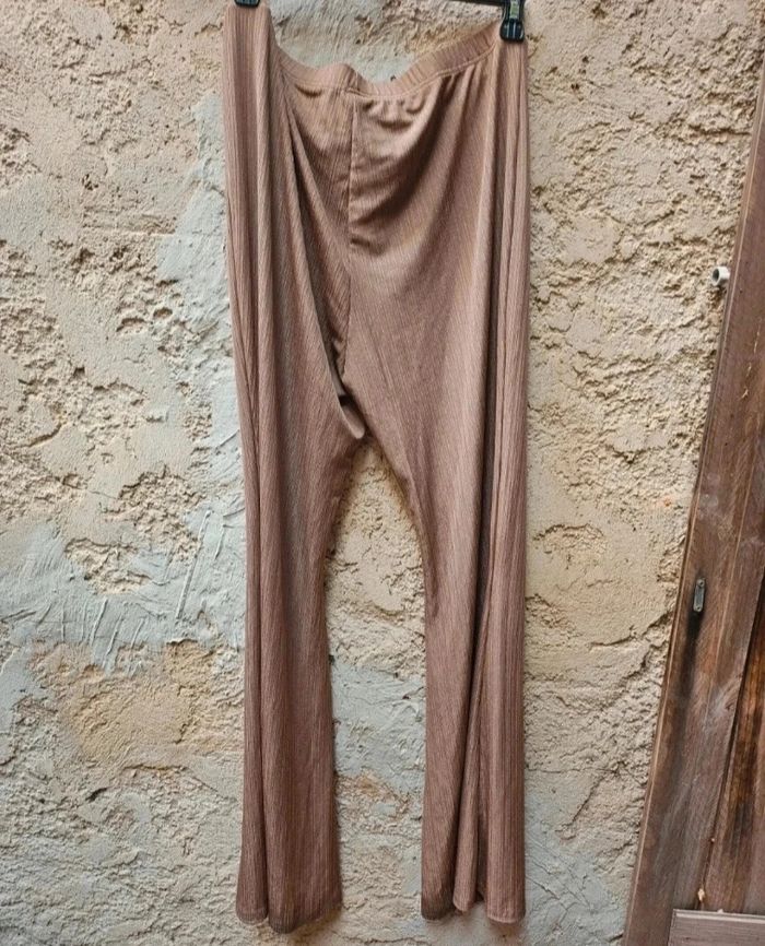 Pantalon droit jambe évasé marron - photo numéro 5