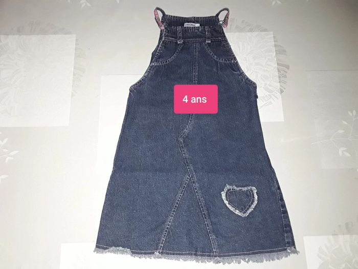 🔮 Robe en Jean OBAIBI en 4 ans 🔮