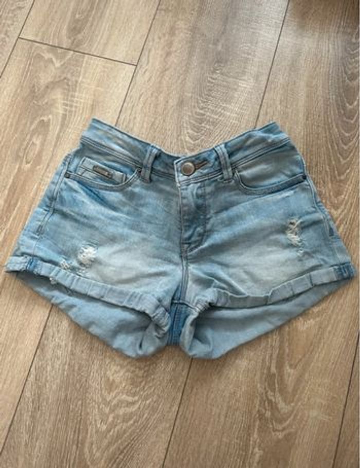 Short jean bleu