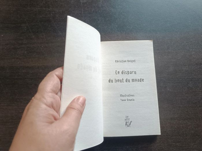 Livre LE DISPARU DU BOUT DU MONDE - Christine Beigel - photo numéro 2