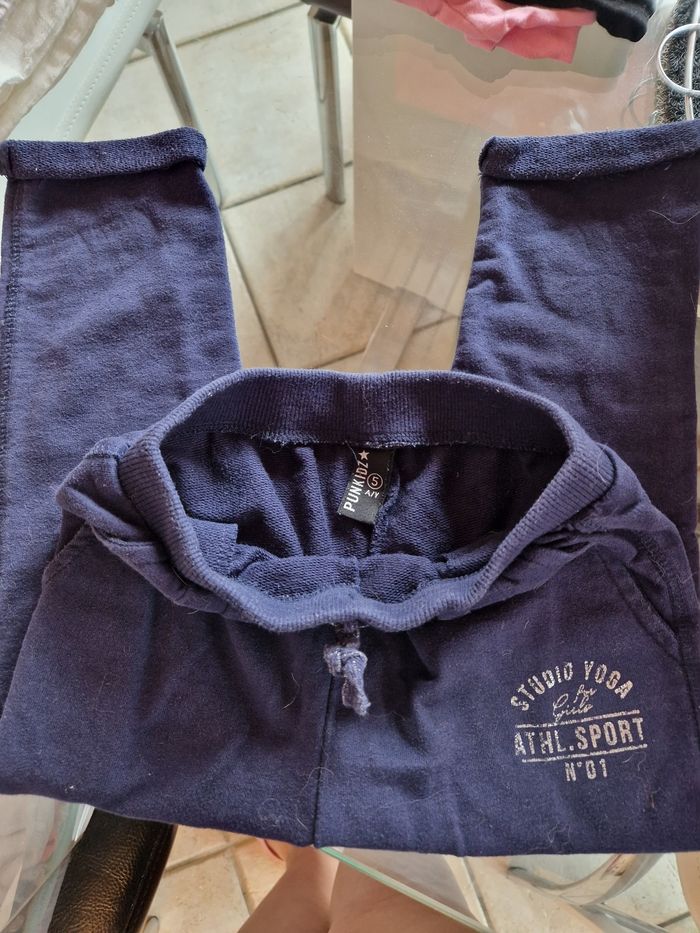 Lot vêtement 5 ans fille - photo numéro 8