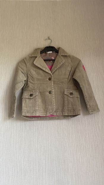 Veste Taille 8 ans