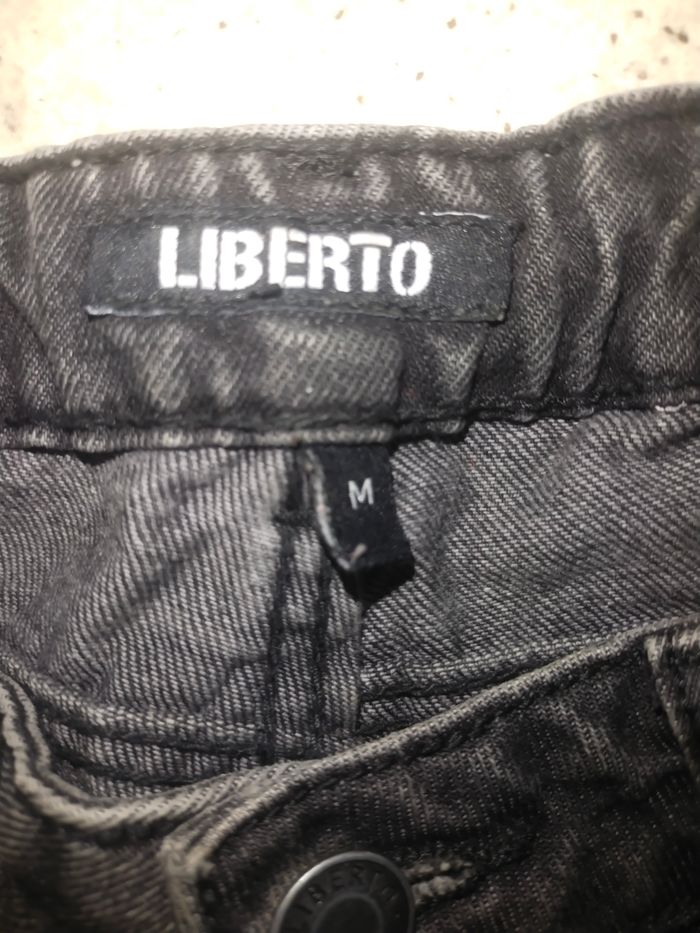 Jeans noir - photo numéro 2