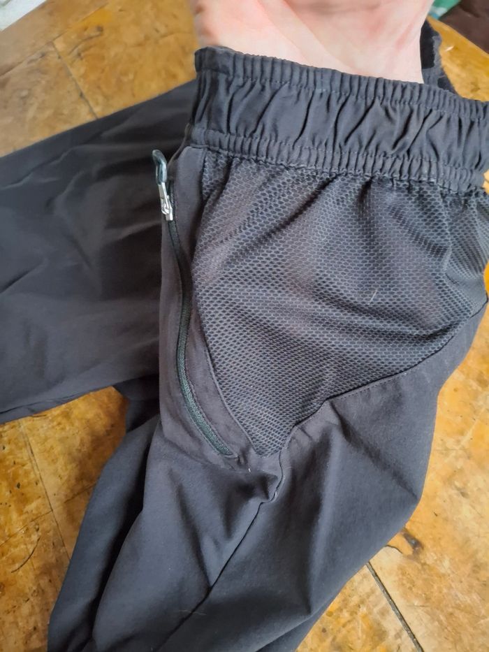 Short de sport 14-15 ans - photo numéro 3