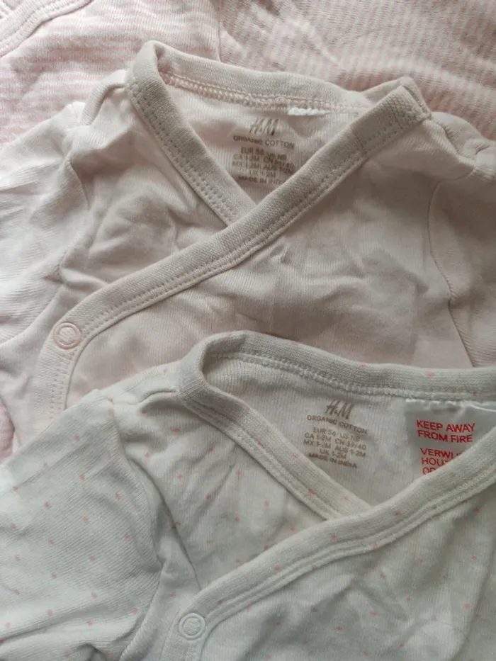 Lot de 3 bodies croisés roses manches longues 56cm H&M - photo numéro 3