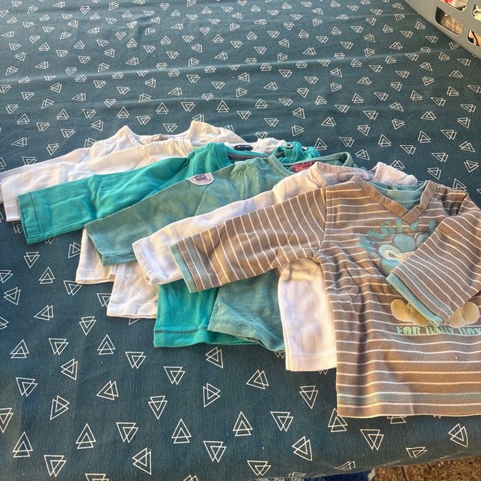 Lot de 6 tee shorts manches longues 3 mois