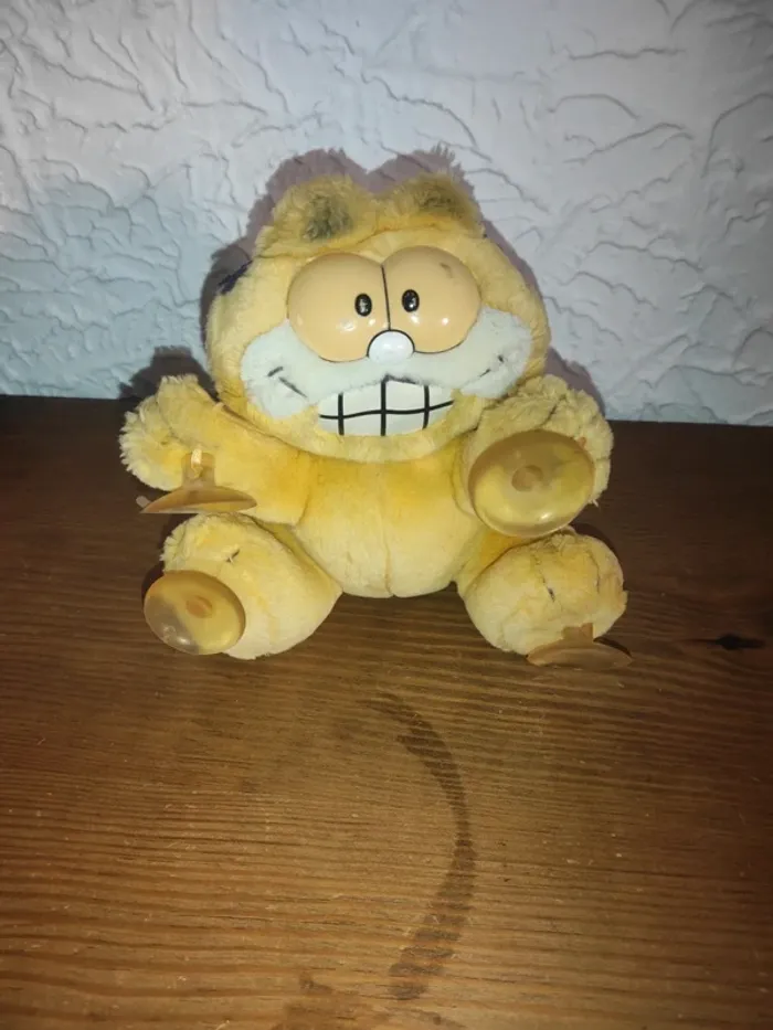 Peluche Garfield