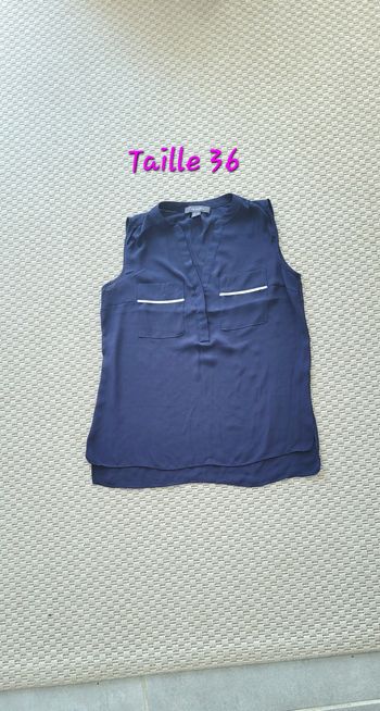 Top taille 36 très bon état