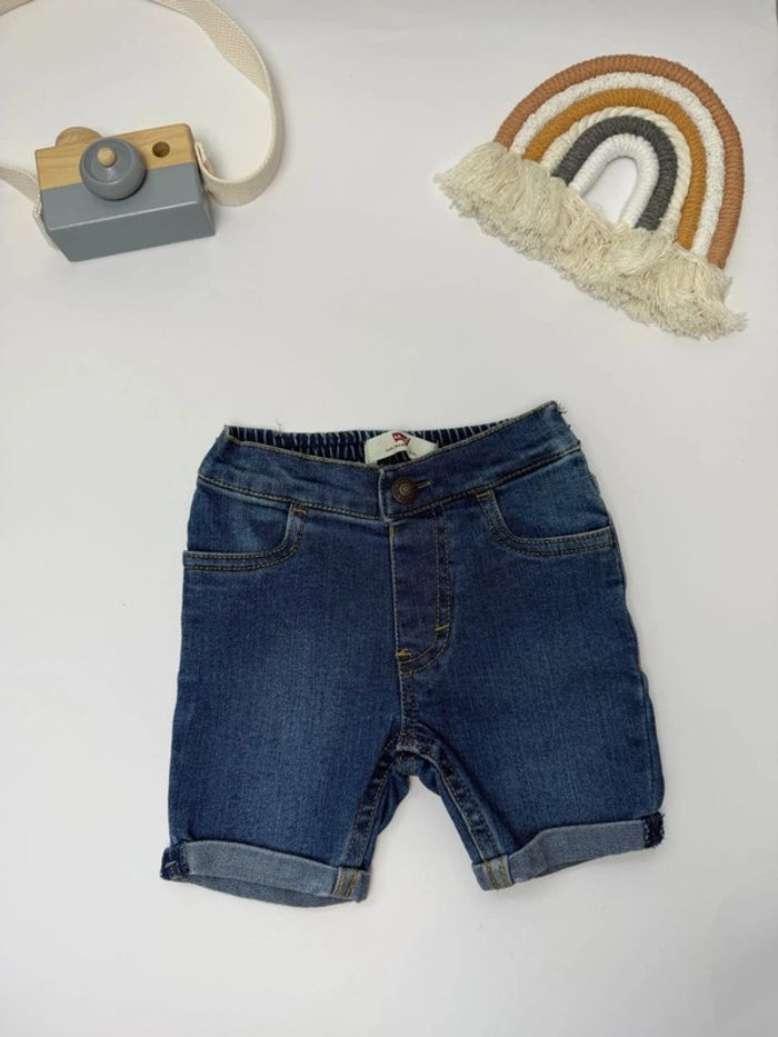 Short en jeans Levi's bébé garçon taille 6 mois comme neuf - photo numéro 5