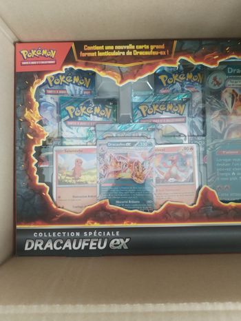 Coffret dracaufeu ex collection français Pokemon neuf scellé