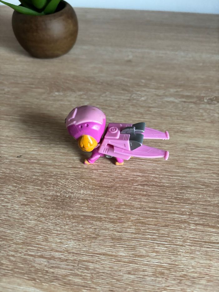 Figurine Stella mission voltige action collier pat patrouille - photo numéro 3