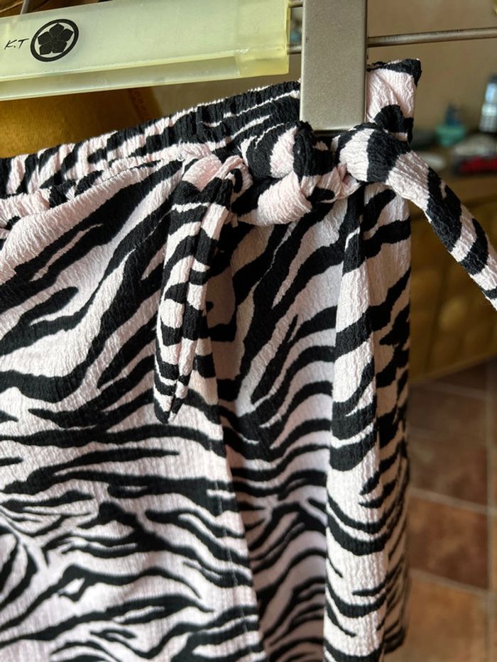 Zara neuf jupe short taille 13 14 ans - photo numéro 2