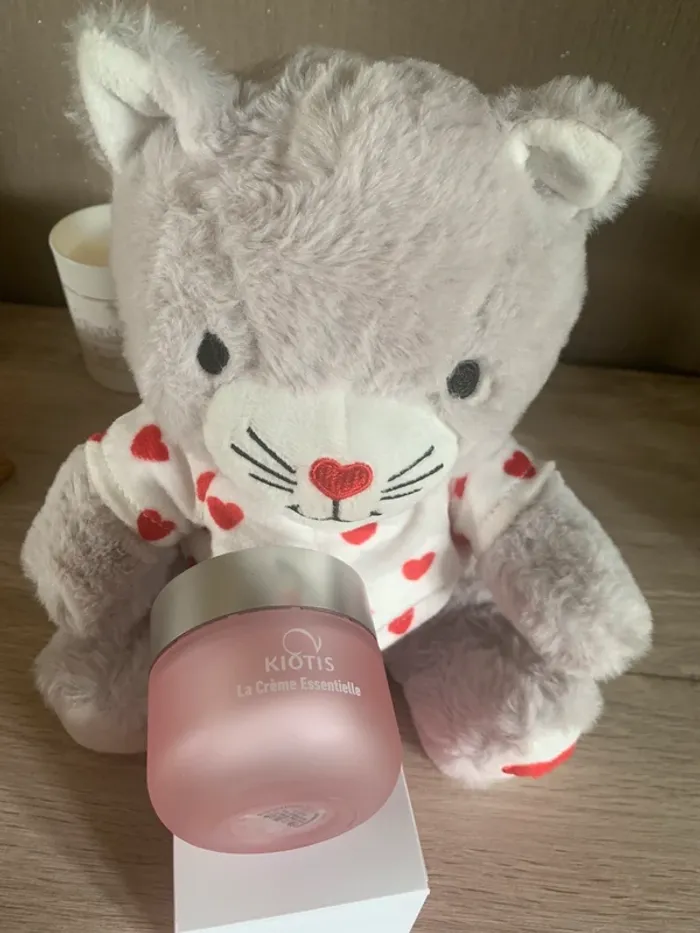 La crème essentielle nouveau packaging - photo numéro 4