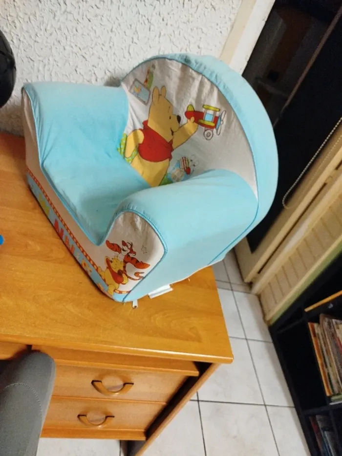 Fauteuil enfant Winnie l'Ourson - photo numéro 3