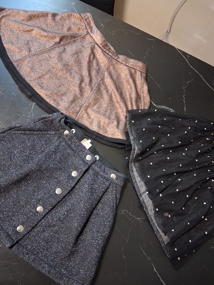 Lot jupes - photo numéro 3