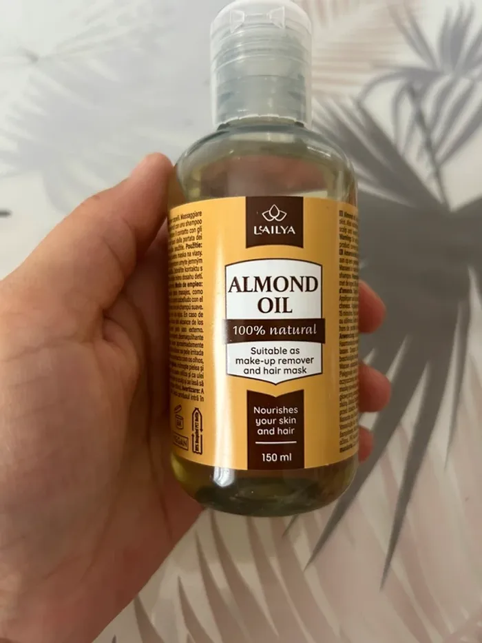 Huile almond oil neuf - photo numéro 2