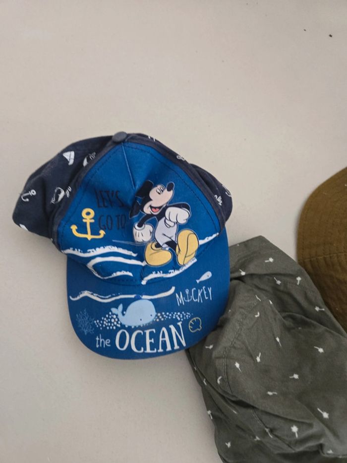 Lot chapeaux et casquettes reglables - photo numéro 2