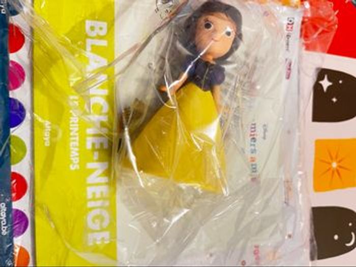 Livre Disney mes premiers amis , inclus la figurine - photo numéro 2