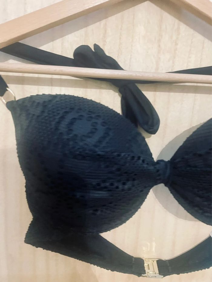Haut de maillot de bain noir 95C – Super push-up neuf - photo numéro 6