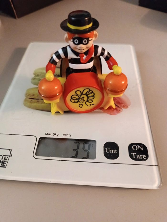 1 figurine hamburglar RARE McDonald's 1993. Hamburglar fait de la batterie sur des hamburgers - photo numéro 12