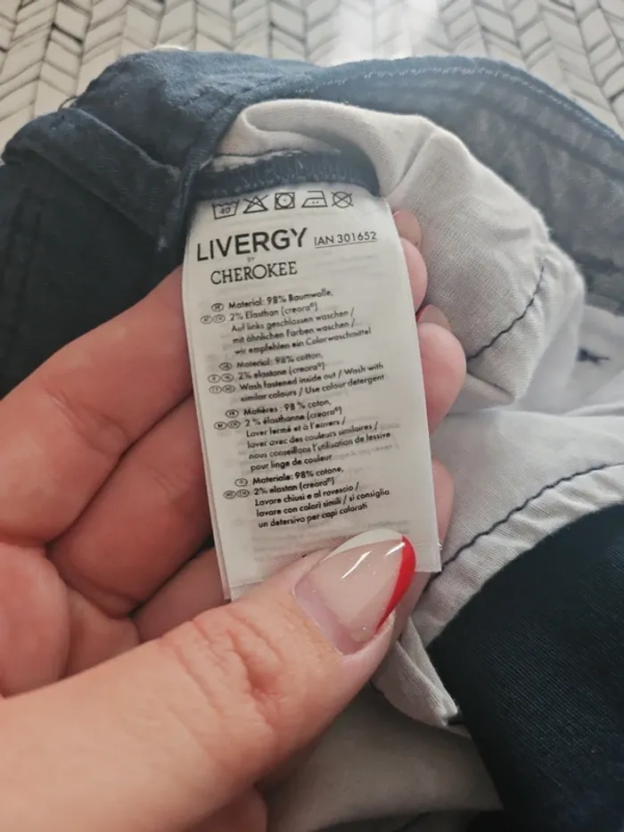 Pantalon marque Livergy - photo numéro 5