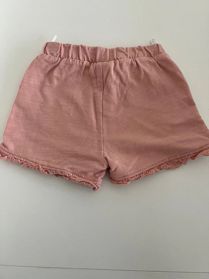 Short taille élastique C&A taille 98cm 24-36M - photo numéro 3