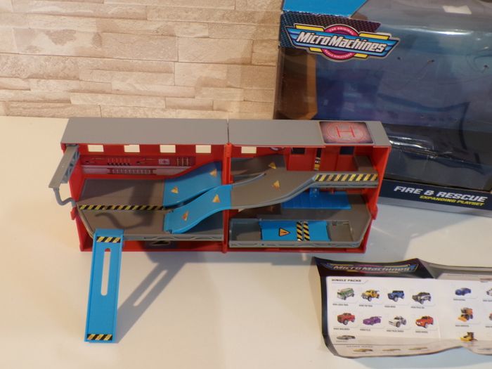 Caserne de pompier - Micro Machines - photo numéro 2