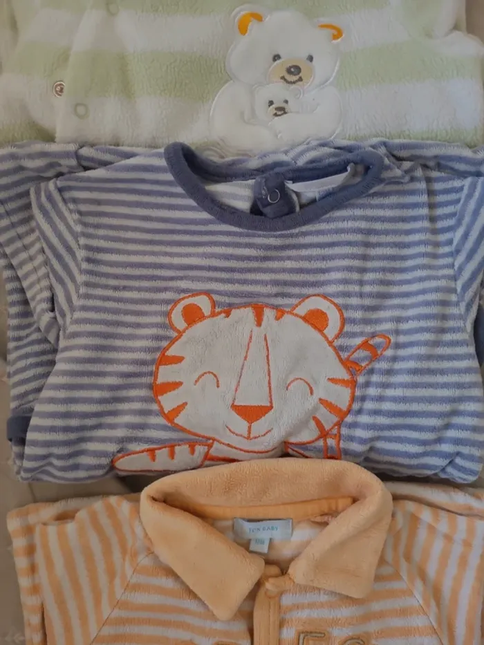 Lot de 3 pyjamas hiver enfants 1 piece - photo numéro 3