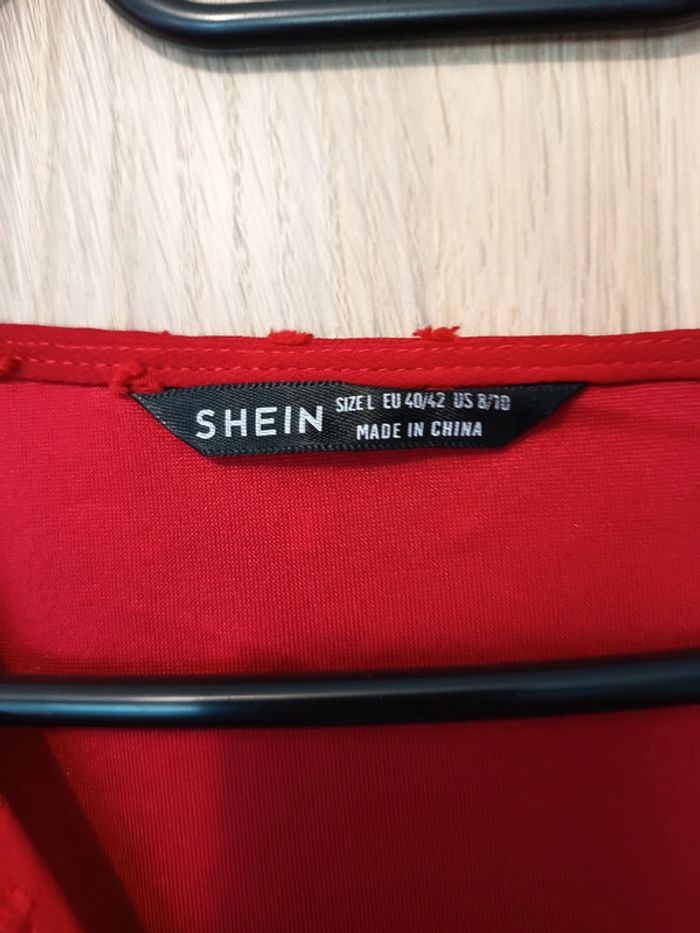 Robe rouge plumetis neuve shein - Taille L 40-42 - photo numéro 6