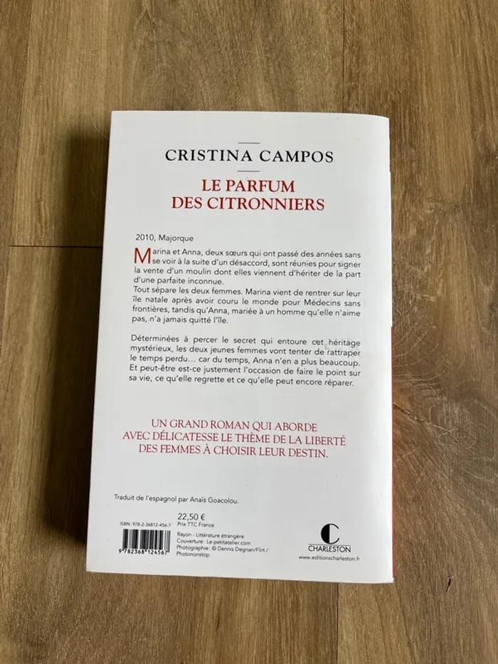 Livre grand format - photo numéro 2