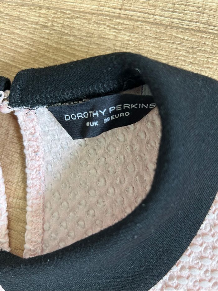 Robe rose claire sans manches Dorothy Perkins taille 38 jamais portée - photo numéro 9