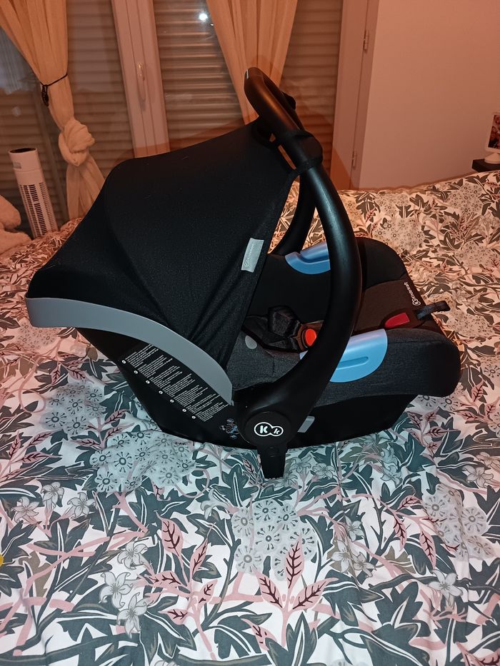 Poussette - photo numéro 2