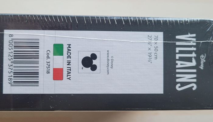 Puzzle Clementoni Disney Vilains Impossible 1000 p - photo numéro 2