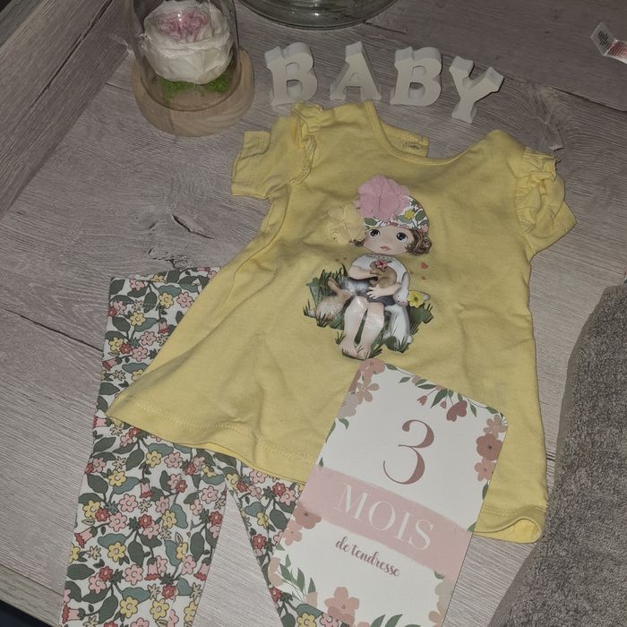 Ensemble bébé fille 3 mois poupée