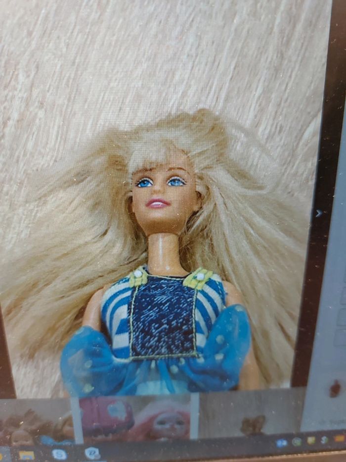 Barbie collector de 1966 en très bon état - photo numéro 4