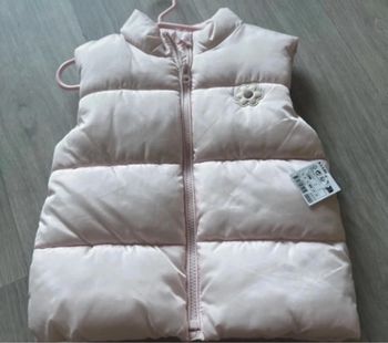 Manteau bébé sans manche neuf taille 18 moises