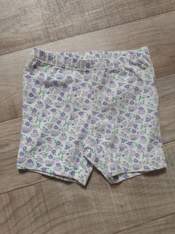 Short fille blanc fleuri 9 mois neuf