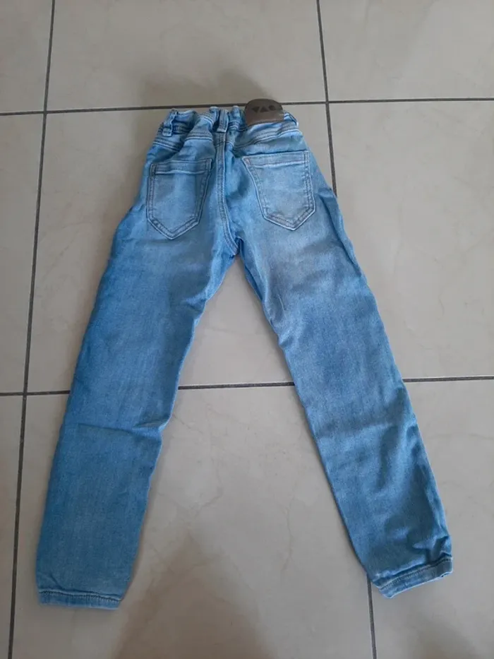 Lot de 4 jeans 4 ans - photo numéro 3