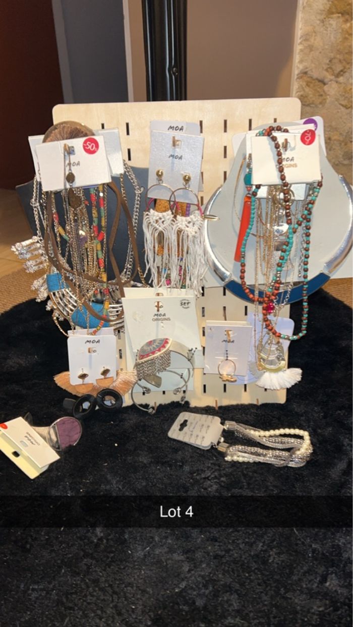 Lot 4 bijoux pour revendeur - photo numéro 3